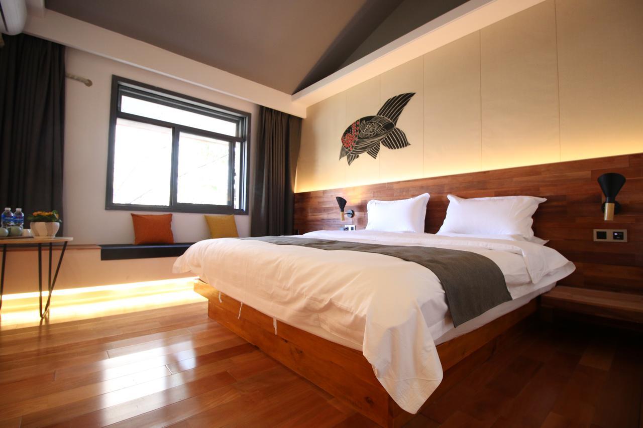 Lijiang Shuhe Travelling Hotel מראה חיצוני תמונה